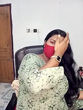 Hot-Angel  online show from 10-18-25, 05:14