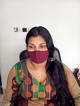 Hot-Angel  online show from 11-06-25, 04:35