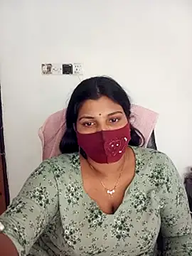 Hot-Angel  online show from 11-18-25, 05:45