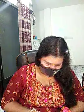 Hot-Angel  online show from 01-05-26, 05:27