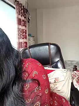 Hot-Angel  online show from 01-06-26, 06:06