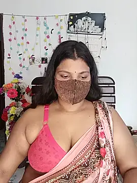 Hot-Angel  online show from 07-23-26, 01:58