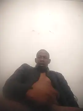 Snapshot of zuludog chatting on 08-01-26, 06:45 zuludog online show from 08-01-26, 06:45