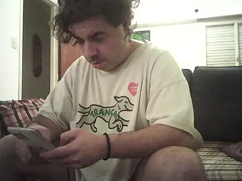 Snapshot of CCComandante chatting on 05-08-26, 05:57 CCComandante online show from 05-08-26, 05:57