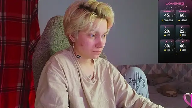 esajukyy online show from 02-05-25, 02:26