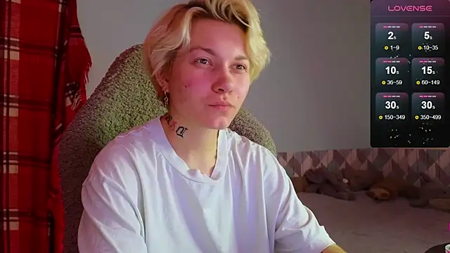 esajukyy online show from 02-12-25, 03:49