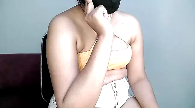 Olivia3 online show from 03-19-25, 06:12