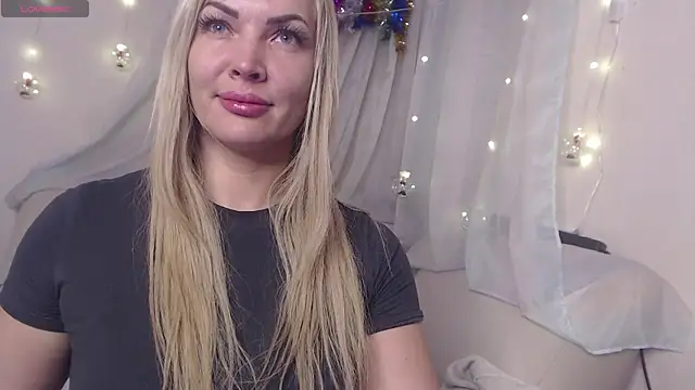 Snapshot of lissa_voxx chatting on 01-09-25, 09:59 lissa voxx online show from 01-09-25, 09:59