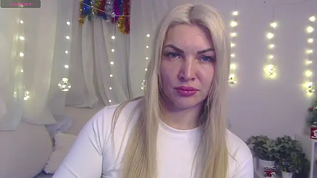 Snapshot of lissa_voxx chatting on 01-13-25, 07:11 lissa voxx online show from 01-13-25, 07:11