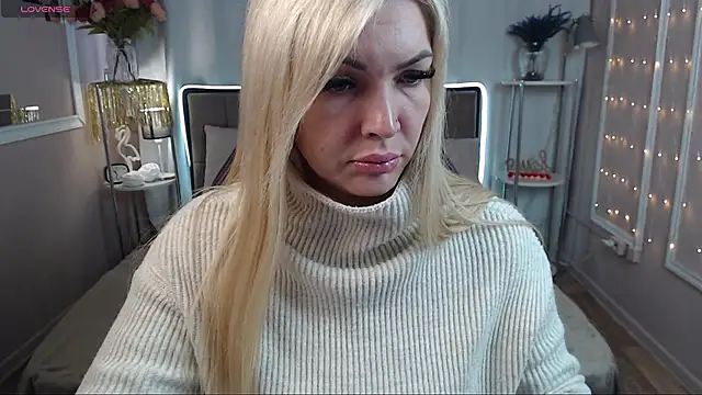 Snapshot of lissa_voxx chatting on 02-12-25, 06:40 lissa voxx online show from 02-12-25, 06:40