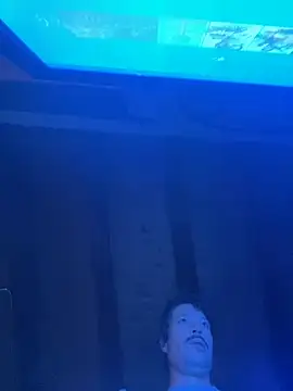 zenzero87 online show from 10-28-25, 09:39