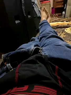 Deste223 online show from 10-20-25, 07:31