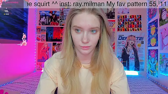 Snapshot of AliceMilman chatting on 01-11-25, 01:01 AliceMilman online show from 01-11-25, 01:01