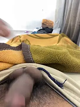 Lahcene online show from 04-24-26, 03:47