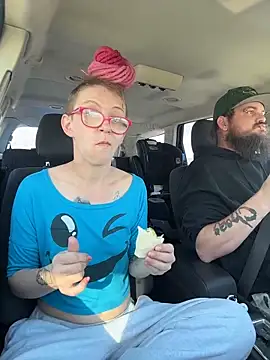 Stonermama666420 online show from 03-23-26, 07:51