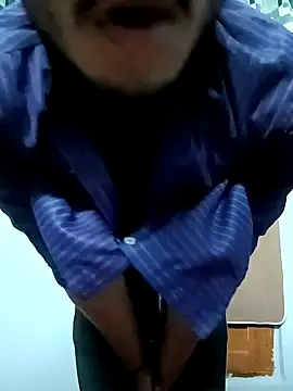 jaiwrld0 online show from 01-04-25, 06:09