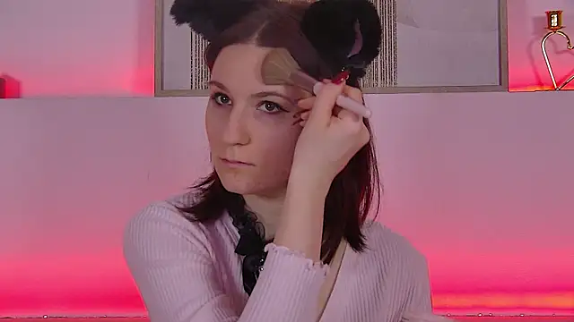 VictoriaArdern online show from 02-01-25, 12:58