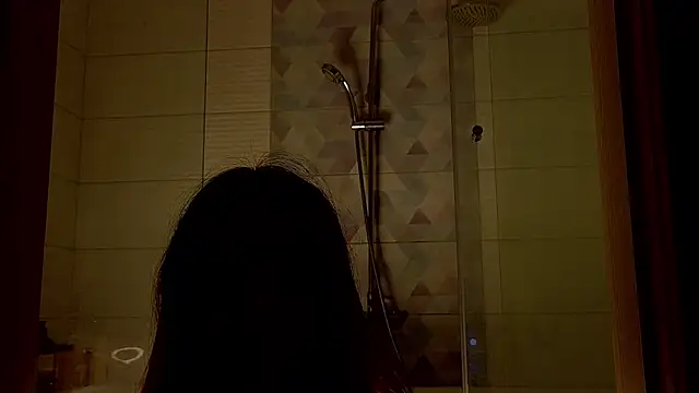 MissFreyaX online show from 01-14-25, 03:15