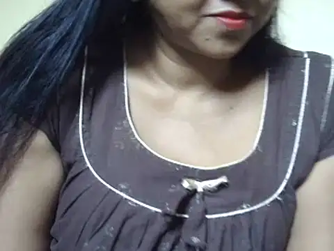 Snapshot of Suhana-sapna chatting on 02-22-25, 09:23 Suhana-sapna online show from 02-22-25, 09:23