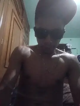 Snapshot of SiperoXxX chatting on 05-01-26, 11:04 SiperoXxX online show from 05-01-26, 11:04