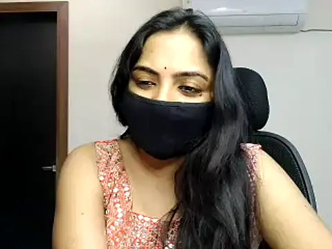 Snapshot of Hritvika chatting on 02-24-25, 02:58 Hritvika online show from 02-24-25, 02:58