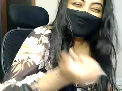 Snapshot of Hritvika chatting on 02-28-25, 07:05 Hritvika online show from 02-28-25, 07:05