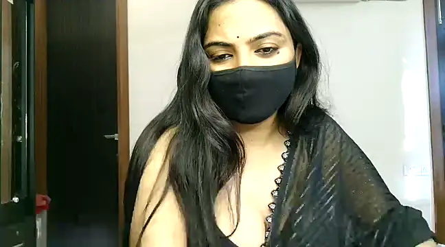 Snapshot of Hritvika chatting on 03-01-25, 10:45 Hritvika online show from 03-01-25, 10:45