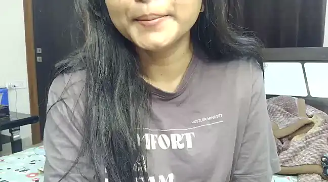 Snapshot of Hritvika chatting on 03-14-25, 03:58 Hritvika online show from 03-14-25, 03:58