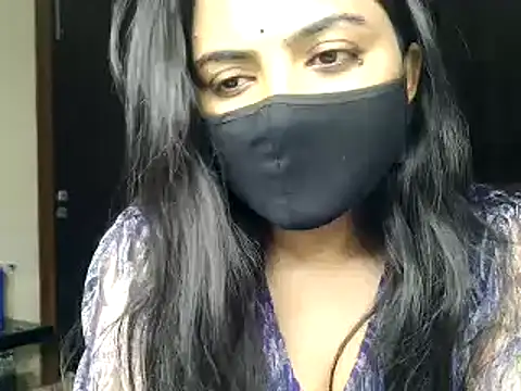 Snapshot of Hritvika chatting on 03-16-25, 02:44 Hritvika online show from 03-16-25, 02:44