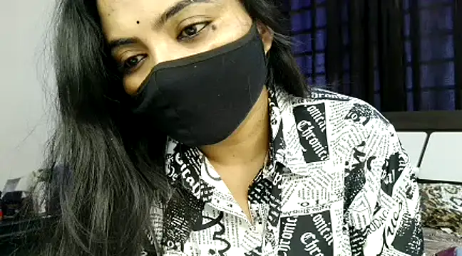 Snapshot of Hritvika chatting on 03-18-25, 03:20 Hritvika online show from 03-18-25, 03:20