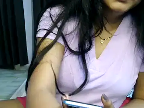 Snapshot of Hritvika chatting on 09-12-25, 03:56 Hritvika online show from 09-12-25, 03:56