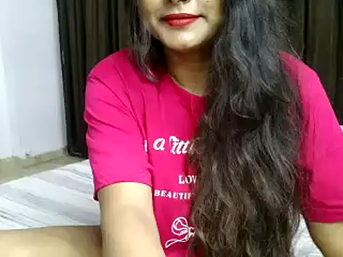 Snapshot of Hritvika chatting on 06-30-26, 07:04 Hritvika online show from 06-30-26, 07:04