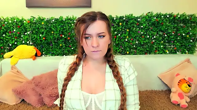 liya gorgeous online show from 12-22-24, 11:22