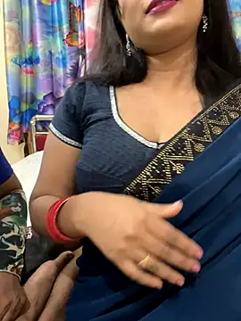 Snapshot of ascuple chatting on 10-15-25, 05:46 ascuple online show from 10-15-25, 05:46