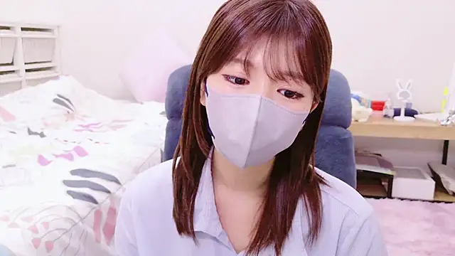 Snapshot of Runarunapi chatting on 09-29-25, 02:33 Runarunapi online show from 09-29-25, 02:33