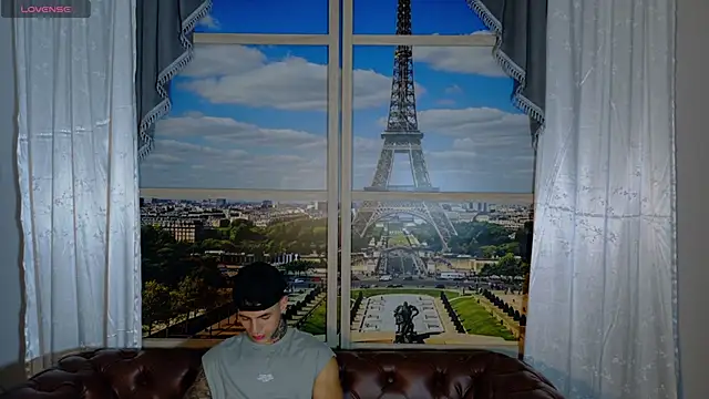Snapshot of Flynn_Riider chatting on 05-14-26, 05:42 Flynn Riider online show from 05-14-26, 05:42