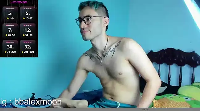 Snapshot of alexdesire chatting on 12-26-24, 01:32 alexdesire online show from 12-26-24, 01:32