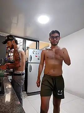 Snapshot of alexdesire chatting on 10-05-25, 05:11 alexdesire online show from 10-05-25, 05:11