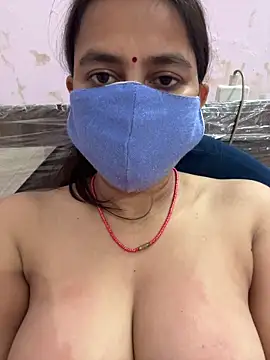 Snapshot of nehas chatting on 02-10-25, 12:29 nehas online show from 02-10-25, 12:29