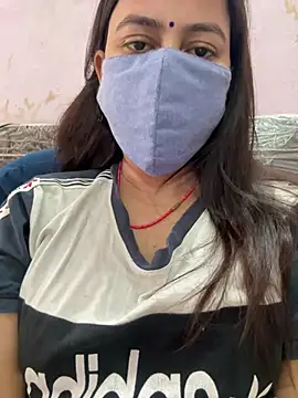 Snapshot of nehas chatting on 03-13-25, 07:42 nehas online show from 03-13-25, 07:42