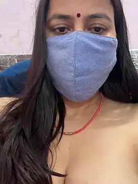 Snapshot of nehas chatting on 03-19-25, 12:23 nehas online show from 03-19-25, 12:23