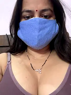 Snapshot of nehas chatting on 09-18-25, 11:23 nehas online show from 09-18-25, 11:23