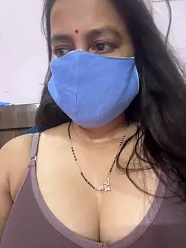 Snapshot of nehas chatting on 09-30-25, 11:26 nehas online show from 09-30-25, 11:26