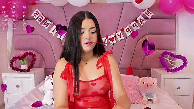 Snapshot of zoewillian chatting on 02-14-25, 03:26 zoewillian online show from 02-14-25, 03:26