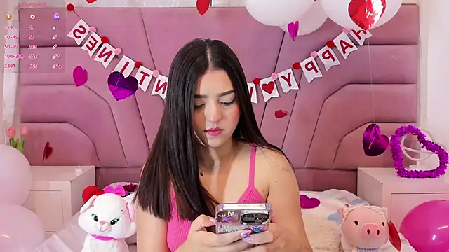 Snapshot of zoewillian chatting on 02-15-25, 03:31 zoewillian online show from 02-15-25, 03:31
