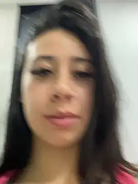 Snapshot of Zoee_t chatting on 02-14-25, 02:02 Zoee t online show from 02-14-25, 02:02