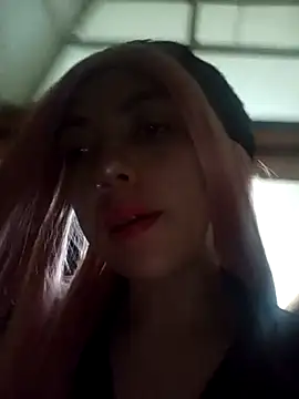 Aurora Hotson online show from 02-20-25, 03:23