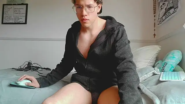 Snapshot of ethan_blake chatting on 05-04-26, 03:30 ethan blake online show from 05-04-26, 03:30