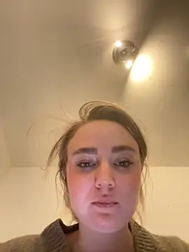 CherryEmmy online show from 10-21-25, 05:24