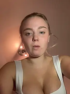 CherryEmmy online show from 11-09-25, 07:12